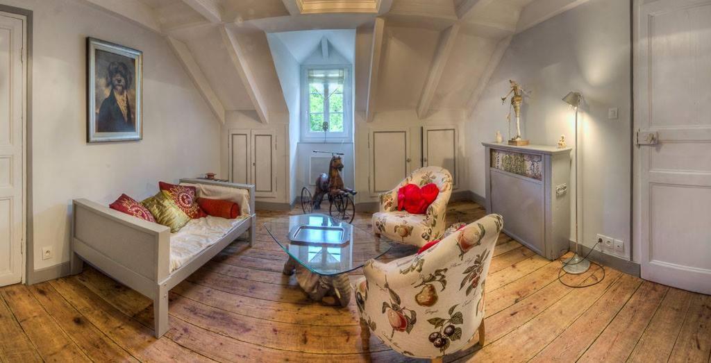 Domaine Des Papeteries Bed & Breakfast Plounevez-Moedec Екстериор снимка
