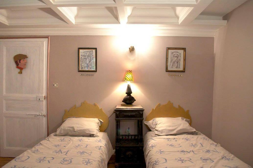 Domaine Des Papeteries Bed & Breakfast Plounevez-Moedec Екстериор снимка
